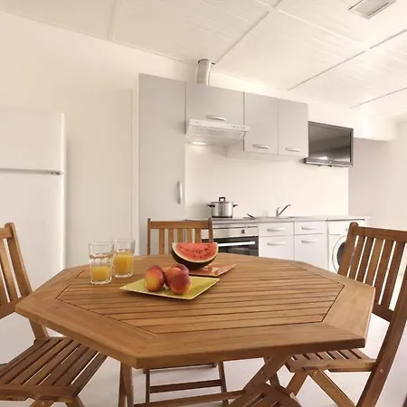 Cool And Sea Beach House Casa de hóspedes 3*